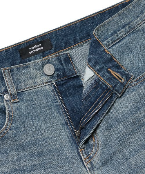 MUSINSA STANDARD（ムシンサスタンダード）の「【クールタンダード】スリムクロップドデニムパンツ【ライトインディゴ】（デニムパンツ・メンズ・その他・27/28/29/34/32/30/31/33/26/40/38/42/36）」の4枚目の写真