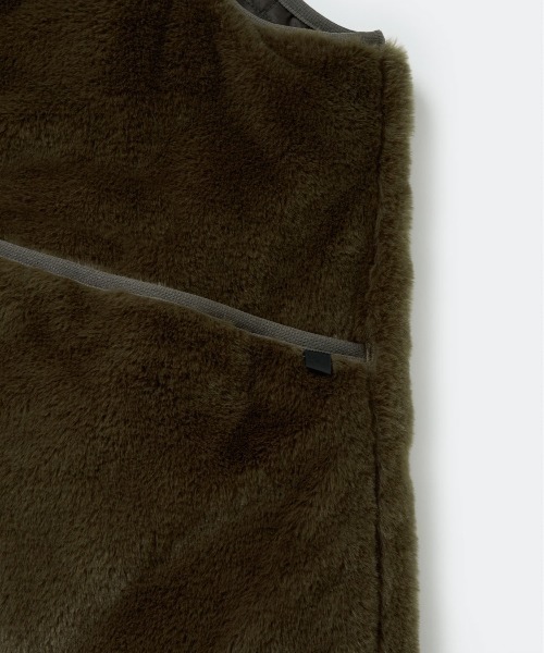 DAIWA PIER39 TECH REVERSIBLE BRITISH HUNTER FUR VEST ダイワピア 39