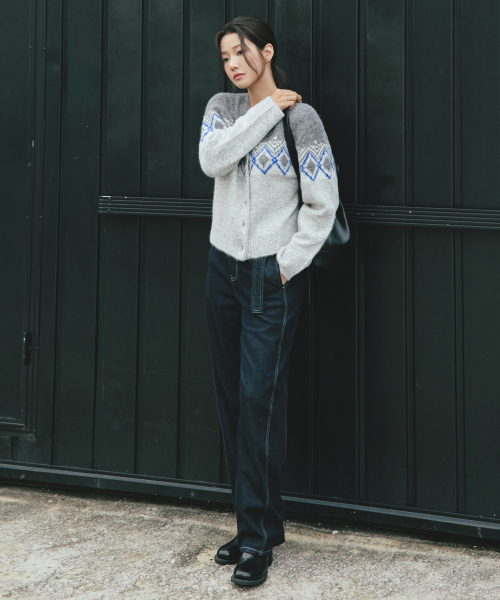 ARTID(アルティーダ)の「アルパカフェアアイルニットカーディガン_GREY(カーディガン/ボレロ・レディース・チャコールグレー・SMALL/MEDIUM)」の6枚目の写真