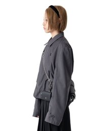 IUGAMAKARAS（イウガマカラス）の「Hem Button Cropped Jacket (Gray)（その他アウター）」