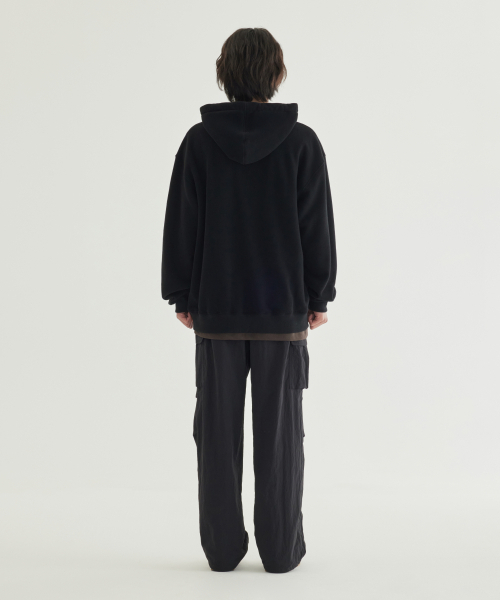 COVERNAT(カバーナット)の「スモールロゴ起毛フードジップアップ ブラック(パーカー・レディース・その他・MEDIUM/SMALL/LARGE/XX-LARGE/X-LARGE/X-SMALL)」の6枚目の写真