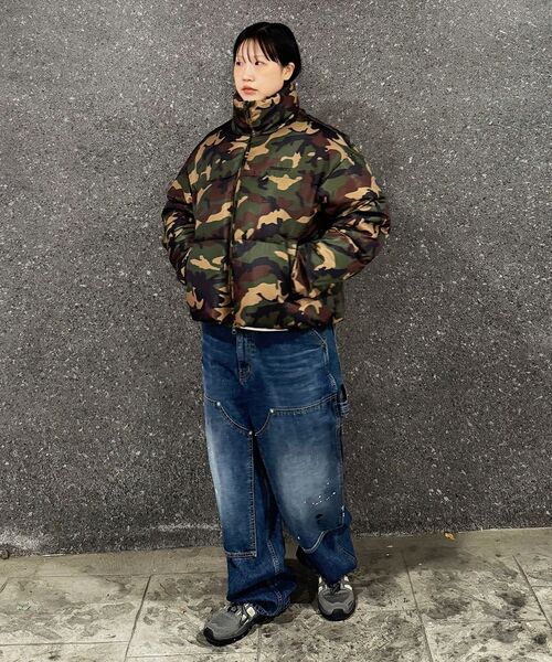 QT8 GARMENTS(キューティーエイトガーメント)の「RG Painted Double Knee Washed Pants (Blue)(デニムパンツ・レディース・その他・MEDIUM/LARGE/X-LARGE)」の12枚目の写真