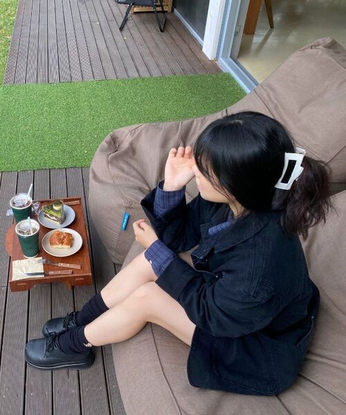KOLEAT(コレット)の「WOMENスリムセミミニスカート【スカート】BLACK(スカート・レディース・ブラック・MEDIUM/SMALL)」の8枚目の写真