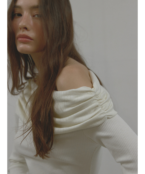 ASURA(アスラ)の「GRACE SHIRRING T (IVORY)(Tシャツ/カットソー・レディース・その他・OS)」の7枚目の写真