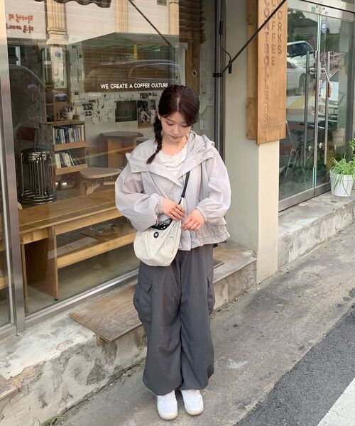 COSTUME O’CLOCK(コスチュームオクロック)の「ナイロンバルーンカーゴパンツ3 COLOR COOSPT242(スウェットパンツ・メンズ・ライトグレー/ダークグレー/ブラック・LARGE/SMALL/MEDIUM/X-LARGE)」の11枚目の写真