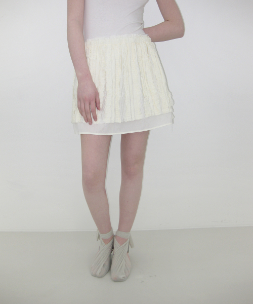 CACELE(カッセル)の「RIPPLE LAYERED SKIRTS, IVORY(スカート・レディース・その他・FREE)」の1枚目の写真