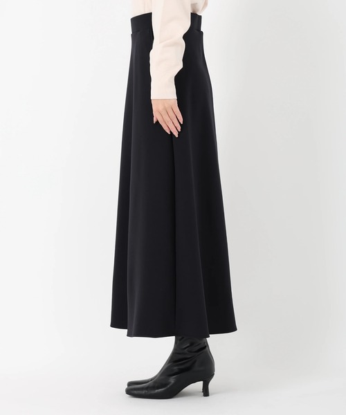 STRAWBERRY-FIELDS（ストロベリーフィールズ）の「アクアジャージバックスエード_バックウォームジャージスカート（スカート・レディース・アイボリー/ブラック・2）」の5枚目の写真