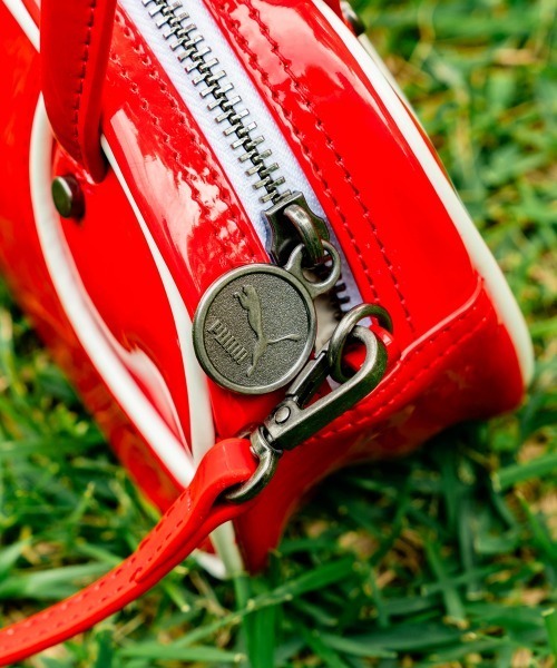 PUMA（プーマ）の「プーマ 【PUMA】-  マイクロ グリップ バッグ レッド【PUMA-1976 MICRO GRIP BAG RED 091824-03】（ショルダーバッグ・レディース・クリアレッド・ONE SIZE）」の6枚目の写真