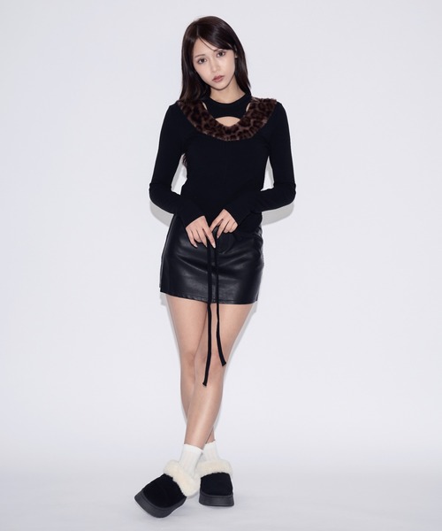 tinkerend(ティンカーエンド)の「Leopard Fur Cutout Tops / ヒョウ柄ファーカットアウトトップス(Tシャツ/カットソー・レディース・ブラウン/ブラック・FREE)」の9枚目の写真