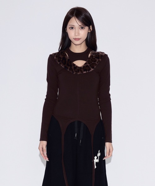 tinkerend(ティンカーエンド)の「Leopard Fur Cutout Tops / ヒョウ柄ファーカットアウトトップス(Tシャツ/カットソー・レディース・ブラウン/ブラック・FREE)」の12枚目の写真