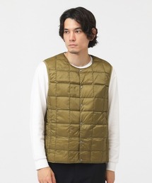 TAION（タイオン）の「タイオン TAION CREW NECK BUTTON DOWN VEST（ダウンベスト）」