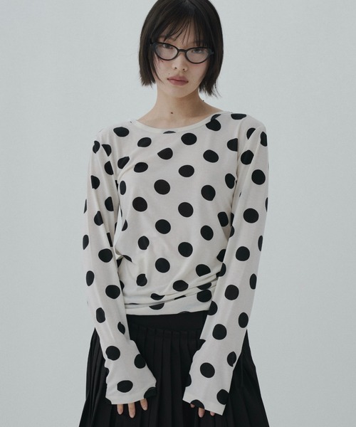 FEKETE（フェケテ）の「polka dot long sleeve tee / ドットロンT（Tシャツ/カットソー・レディース・ホワイト・LARGE/MEDIUM/SMALL）」の2枚目の写真