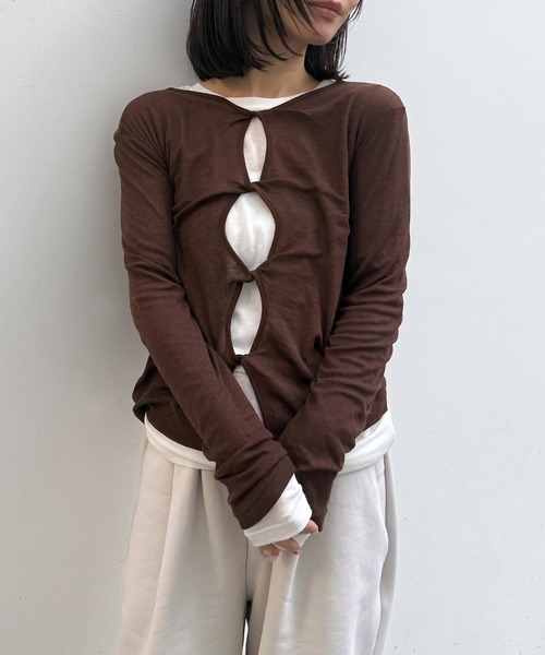 select MOCA by son(セレクトモカバイソン)の「2WAYツイストシアーテレコトップス【by SON】(Tシャツ/カットソー・レディース・チャコールグレー/ブラウン/アイボリー・FREE)」の16枚目の写真