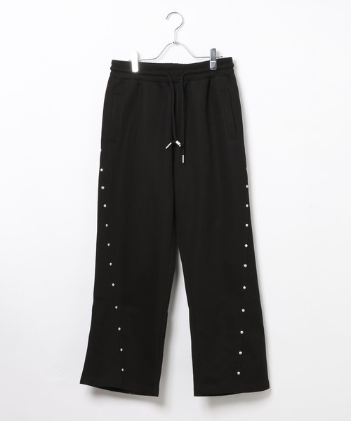 LAND MUSEUM(ランドミュージアム)の「LAND MUSEUM/スタッズラインスウェットパンツ(スウェットパンツ・メンズ・ブラック/グレー・LARGE/MEDIUM)」の3枚目の写真