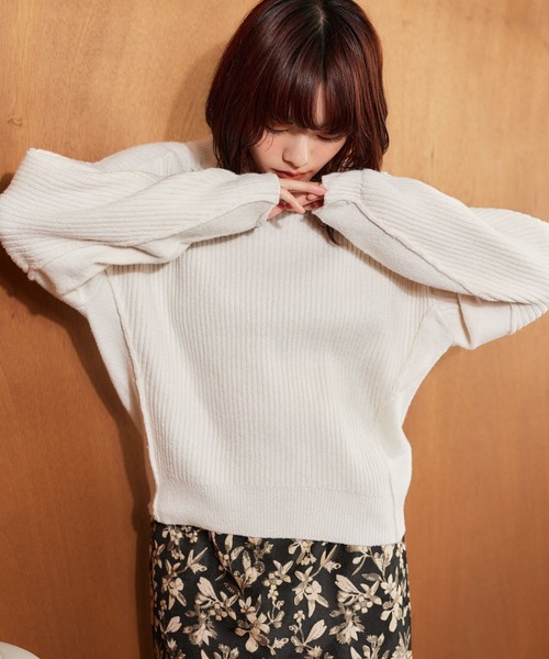 mysty woman（ミスティウーマン）の「切り替えアウトリンキングニット 640159（ニット/セーター・レディース・オフホワイト/ネイビー/ピンク・FREE）」の2枚目の写真