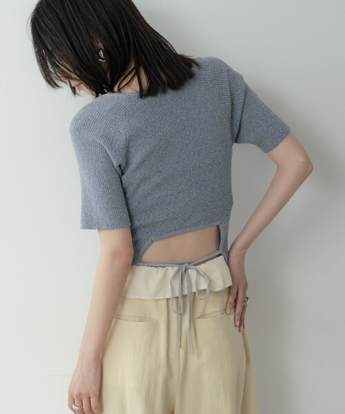 GALLEST(ギャレスト)の「バックカットアウトニット(ニット/セーター・レディース・ベージュ/ライトブルー・38)」の10枚目の写真