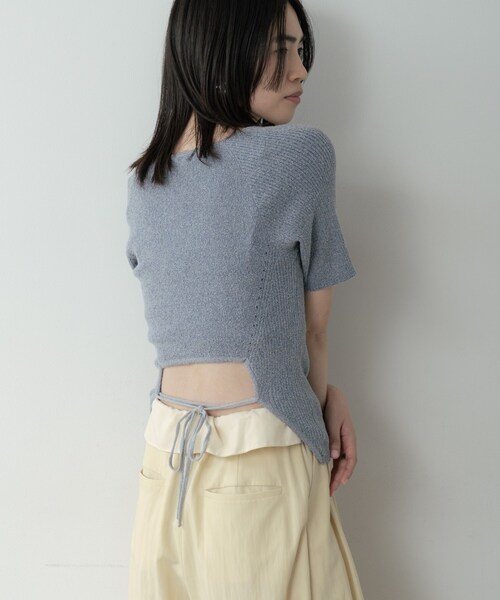 GALLEST(ギャレスト)の「バックカットアウトニット(ニット/セーター・レディース・ベージュ/ライトブルー・38)」の11枚目の写真