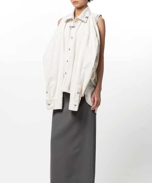 Maison MIHARA YASUHIRO(メゾンミハラヤスヒロ)の「Vest Combined Denim Shirt(シャツ/ブラウス・レディース・ホワイト/インディゴブルー・36/38)」の9枚目の写真