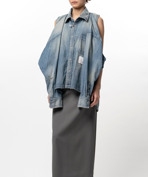 Maison MIHARA YASUHIRO(メゾンミハラヤスヒロ)の「Vest Combined Denim Shirt(シャツ/ブラウス・レディース・ホワイト/インディゴブルー・36/38)」の17枚目の写真