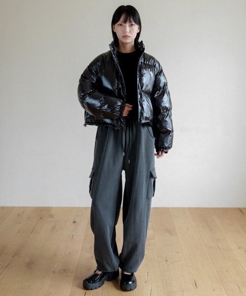 LOSSYROW(ロッシロー)の「Lossy Glossy Crop Padding_black(ダウンジャケット/コート・レディース・その他・FREE)」の3枚目の写真