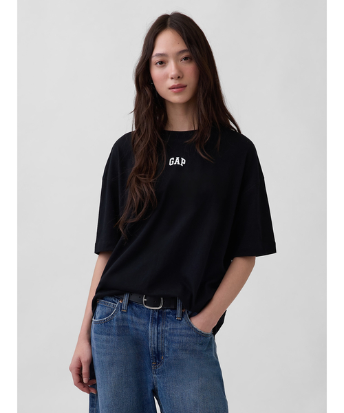GAP(ギャップ)の「オーガニックコットン ヴィンテージソフト アスレチック GAPロゴ チュニックTシャツ(Tシャツ/カットソー・レディース・ホワイト/イエロー/ライトブルー/ブラック/ブルー/ピンク・XS/M/XL/S/L/XXS)」の2枚目の写真