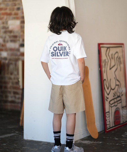 Quiksilver（クイックシルバー）の「【ムラサキスポーツ限定】QUIKSILVER/クイックシルバー キッズ 半袖 Tシャツ バックプリント KST261601M（Tシャツ/カットソー・キッズ・ブルーグリーン/ブラック/ホワイト・160cm/150cm/140cm/130cm）」の4枚目の写真