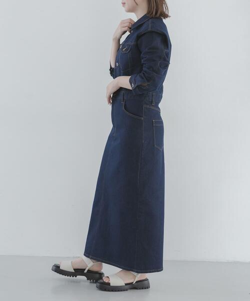URBAN RESEARCH Sonny Label(アーバンリサーチサニーレーベル)の「デニムジャンパースカート(ワンピース・レディース・ブラック/インディゴブルー・38/36)」の14枚目の写真