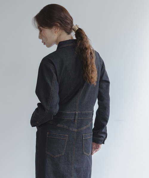 URBAN RESEARCH Sonny Label(アーバンリサーチサニーレーベル)の「デニムジャンパースカート(ワンピース・レディース・ブラック/インディゴブルー・38/36)」の6枚目の写真