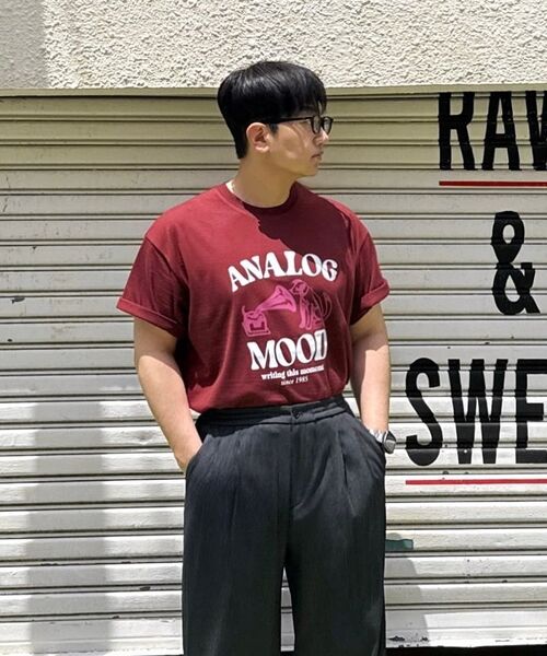 ANALOG MOOD(アナログムード)の「サウンドオブ 半袖Tシャツ (ワイン)(Tシャツ/カットソー・レディース・その他・S/M/L/2XL/XL)」の2枚目の写真