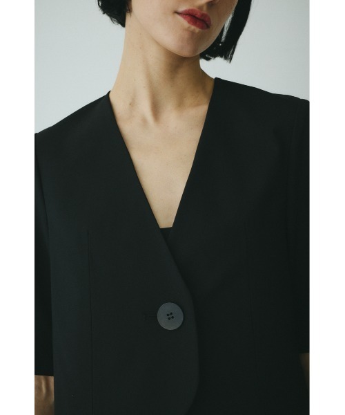HeRIN.CYE(ヘリンドットサイ)の「CLO Round hem half sleeve JK クロラウンドヘムハーフスリーブジャケット(その他アウター・レディース・ブラック・36/38)」の10枚目の写真