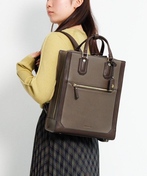 Jewelna Rose(ジュエルナローズ)の「アリゼ リュック A4/13.3インチPC収納 16302(バックパック/リュック・レディース・ブラック/グレイッシュベージュ/ベージュ/ブラウン系その他・FREE)」の3枚目の写真