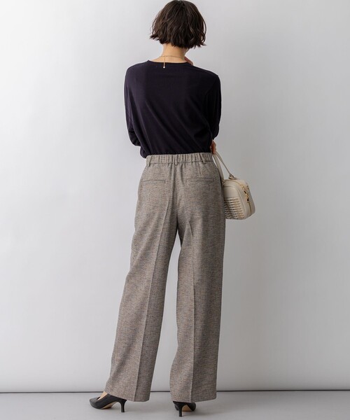 23区 S(ニジュウサンクチイサイサイズ)の「リネンライクブッチャー ワイドパンツ(その他パンツ・レディース・ダークブラウン系3/ライトグリーン系3・34/32)」の9枚目の写真