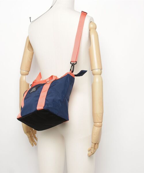 GREGORY(グレゴリー)の「ボートトートS BOAT TOTE S ディープネイビーXピンク(トートバッグ・メンズ・ネイビー系・ONE SIZE)」の2枚目の写真