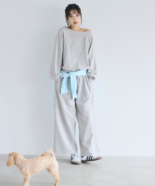coca(coca)(コカ)の「裏毛オフショルダートップス(Tシャツ/カットソー・レディース・グレー/ライトピンク・M/L/S)」の4枚目の写真