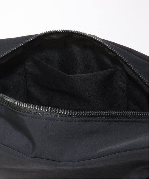 notch.(ノッチ)の「ポーチ付きショルダーバッグ(ショルダーバッグ・レディース・オフホワイト/ブラック・ONESIZE)」の8枚目の写真