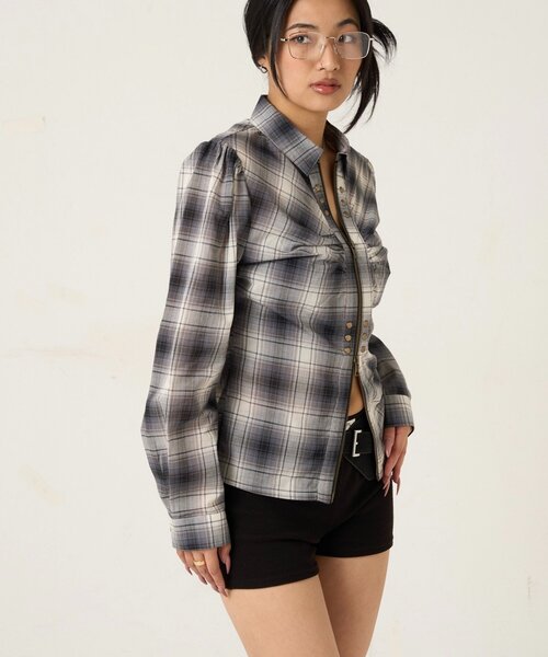 WHO'S WHO gallery(フーズフーギャラリー)の「ギャザースタッズコンパクトシャツ(シャツ/ブラウス・レディース・カーキ/ブラック/ホワイト・FREE)」の15枚目の写真