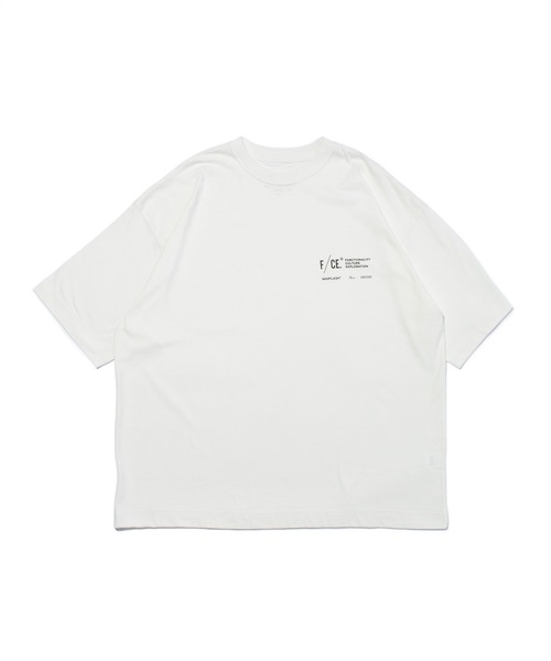 F/CE. (エフシーイー)の「F/CE. RE CORPORATE T / エフシーイー リ コーポレート ティー(Tシャツ/カットソー・メンズ・チャコール/ホワイト/ブラック・SMALL/MEDIUM/LARGE/X-LARGE)」の2枚目の写真
