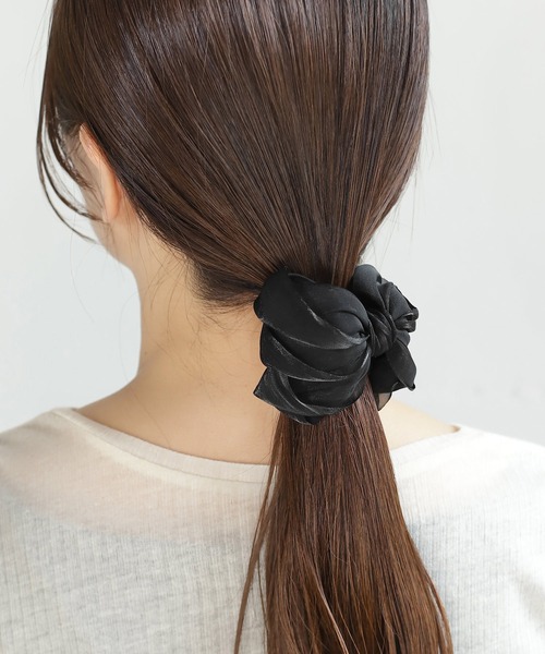 ANEMONE（アネモネ）の「シアーリボンバンスクリップ（バレッタ/ヘアクリップ・レディース・ブラック/ベージュ・FREE）」の2枚目の写真