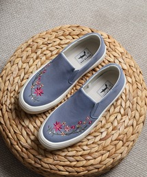 onni ELAMA 軽量 花刺繍キャンバススリッポン スニーカー