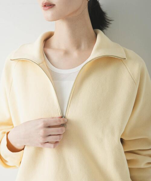 URBAN RESEARCH（アーバンリサーチ）の「ハーフジップスウェットニット（スウェット・レディース・イエロー/ネイビー/オフホワイト・FREE）」の15枚目の写真