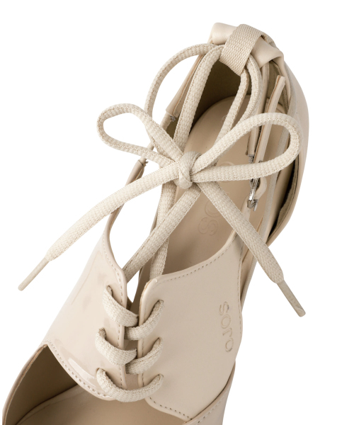 OJOS(オホス)の「Multistrap Stiletto Heels / Beige(パンプス・レディース・その他・22.5cm/23cm/23.5cm/24cm/24.5cm/25cm)」の5枚目の写真