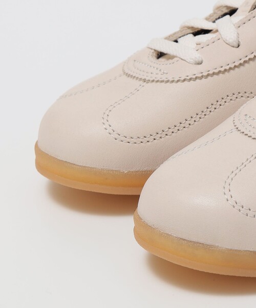 SHIPS(シップス)の「adidas: GAZELLE LO PRO(スニーカー・メンズ・ホワイト/ブラック・10/11/9)」の4枚目の写真