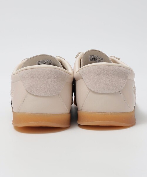 SHIPS(シップス)の「adidas: GAZELLE LO PRO(スニーカー・メンズ・ホワイト/ブラック・10/11/9)」の6枚目の写真