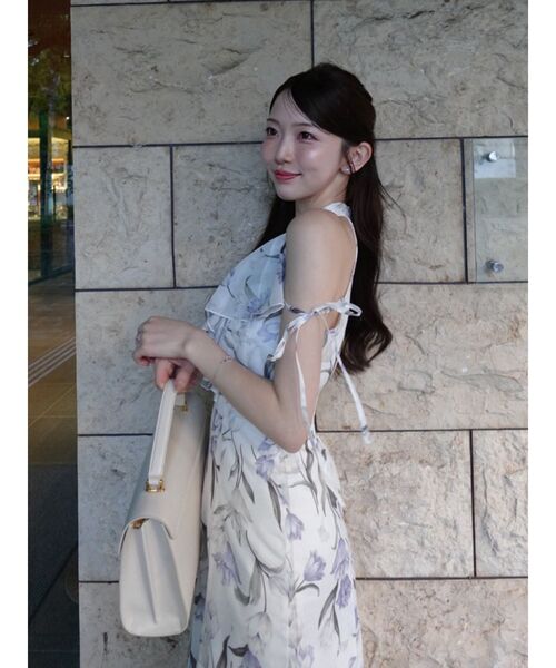MERCURYDUO(マーキュリーデュオ)の「花柄アメスリラッフルワンピース(ワンピース・レディース・ピンク/ライトブルー/アイボリー・MEDIUM/SMALL)」の9枚目の写真
