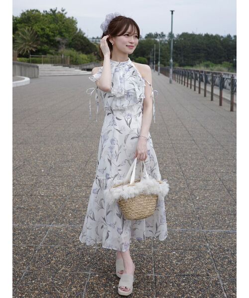 MERCURYDUO(マーキュリーデュオ)の「花柄アメスリラッフルワンピース(ワンピース・レディース・ピンク/ライトブルー/アイボリー・MEDIUM/SMALL)」の18枚目の写真