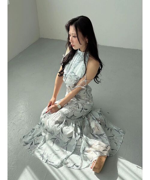 MERCURYDUO(マーキュリーデュオ)の「花柄アメスリラッフルワンピース(ワンピース・レディース・ピンク/ライトブルー/アイボリー・MEDIUM/SMALL)」の11枚目の写真