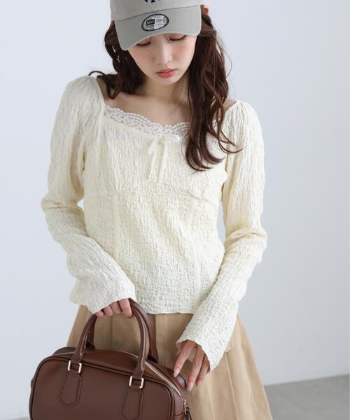 FREE'S MART(フリーズマート)の「◆レーストリムジャガード長袖カットソー(Tシャツ/カットソー・レディース・ブルー/ブラウン/ホワイト・FREE)」の1枚目の写真