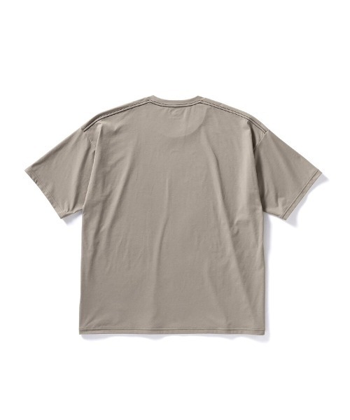 MIZUNO(ミズノ )の「MIZUNO LOOSE-FIT T-SHIRT(ミズノ ルーズフィットTシャツ)(Tシャツ/カットソー・メンズ・ブラウン/ホワイト/オリーブ系/ブルー系/レッド系/ブラック・MEDIUM/X-LARGE/LARGE)」の17枚目の写真