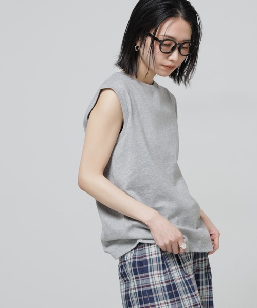 NANO universe（ナノユニバース）の「Anti Soaked(R) 汗染み防止ノースリーブTシャツ（Tシャツ/カットソー・レディース・トップグレー/ブラック/ホワイト/チャコール・S/M）」の7枚目の写真