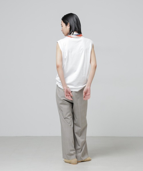 NANO universe（ナノユニバース）の「Anti Soaked(R) 汗染み防止ノースリーブTシャツ（Tシャツ/カットソー・レディース・トップグレー/ブラック/ホワイト/チャコール・S/M）」の19枚目の写真
